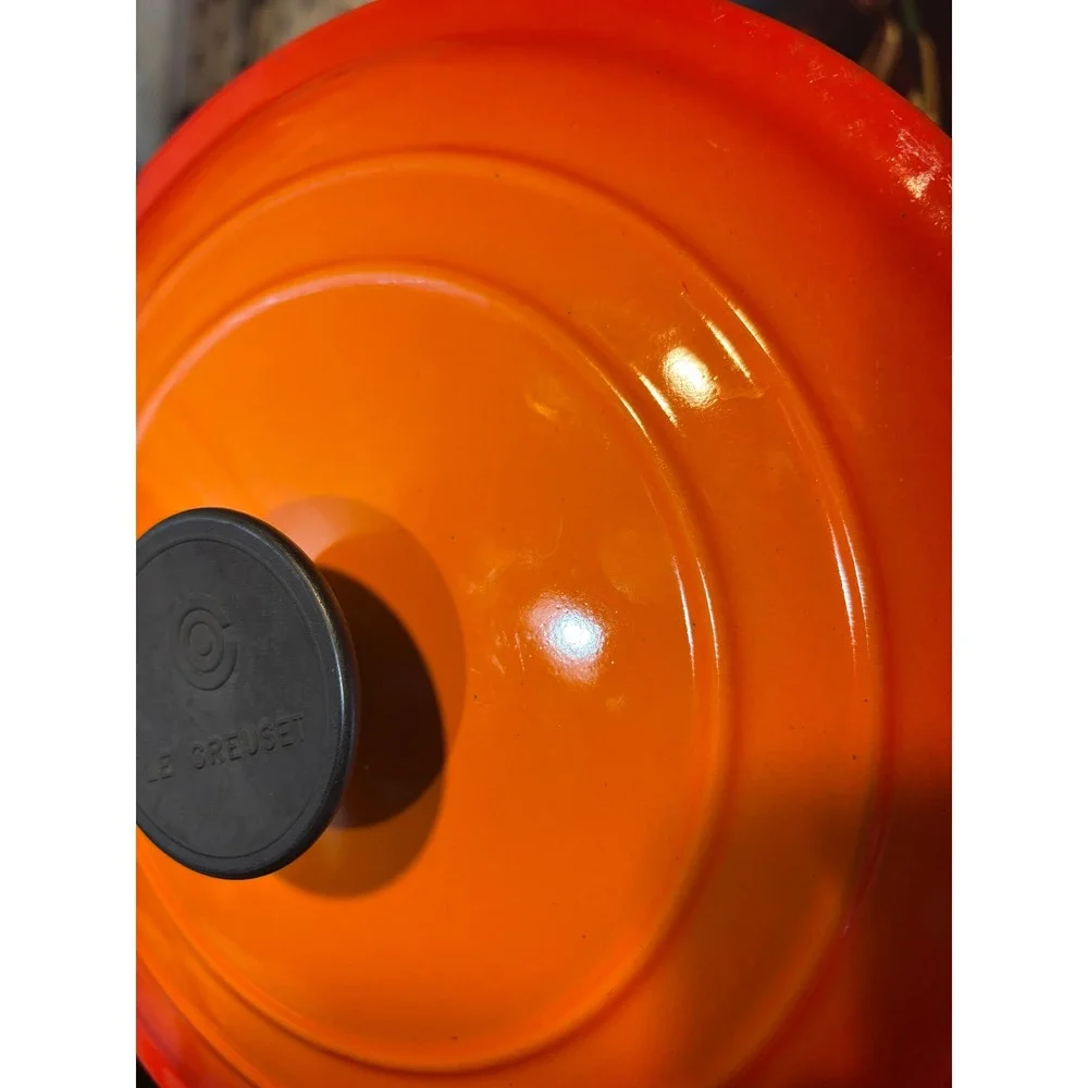 Le Creuset Dutch Oven Lid ONLY 10